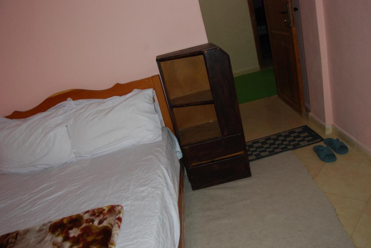 Auberge Tafilalt Bouzmou Bouzmou Imilchil Kültér fotó